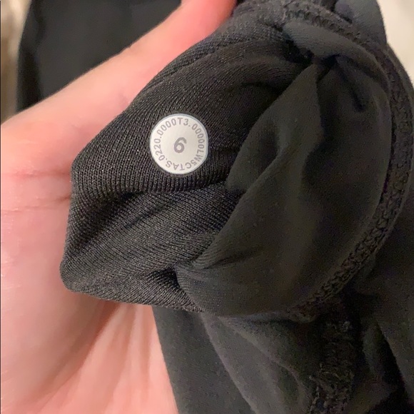Lululemon Align size 6 - Picture 3 of 3